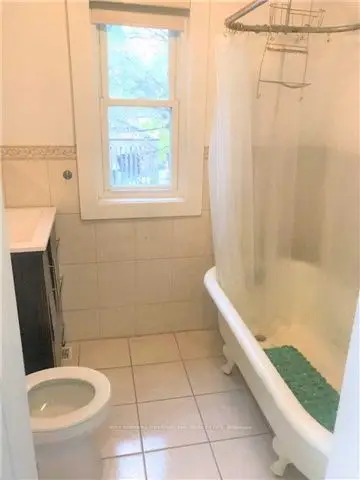 492 Eastern Avenue, Toronto, On M4m 1c5