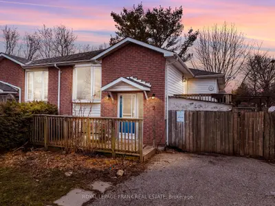 2 Fairbairn Court, Clarington, On L1c 4k9