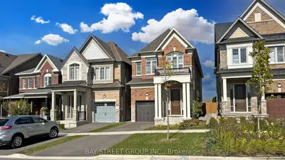 110 Christine Elliott Avenue, Whitby, On L1p 0e1