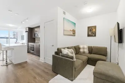 2545 Simcoe Street N 211, Oshawa, On L1l 0w3