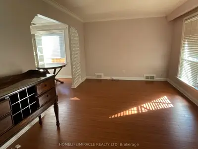 45 Martorino Drive Main Floor, Toronto, On M1k 2j3