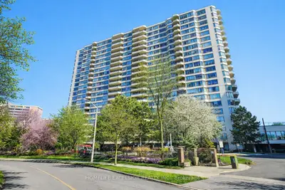 5 Greystone Walk Drive 205, Toronto E04, On M1k 5j5