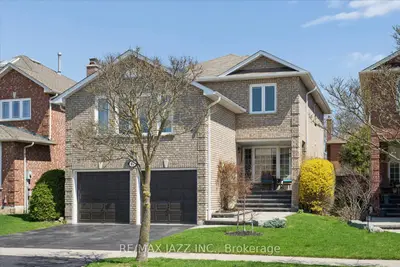 47 Waller Street, Whitby, On L1r 1z8