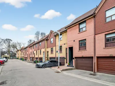 275 Broadview Avenue 159, Toronto, On M4m 3h5