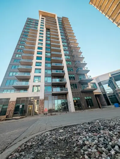 1215 Bayly Street 1301, Pickering, On L1w 0b4