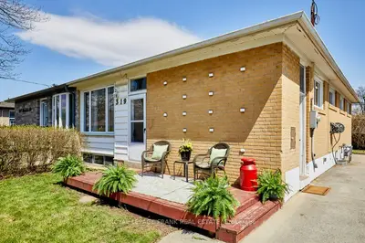 319 Dovedale Drive, Whitby, On L1n 1z8