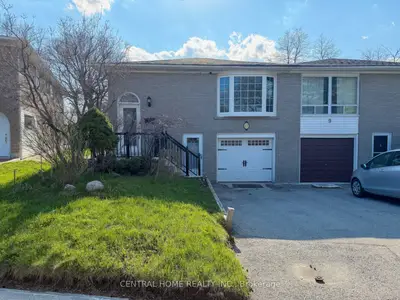11 Tineta Crescent Main, Toronto E07, On M1s 2y5