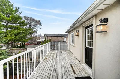 454 Donlands Avenue A3, Toronto E03, On M4j 3s5