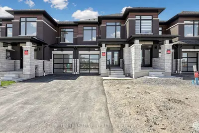 3318 Sandalwood Road, Pickering, On L1x 0j2