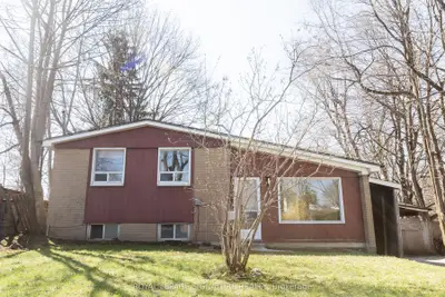 14 Benadair Court, Toronto E09, On M1h 1k5