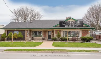 21 Beatrice Street W B, Oshawa, On L1g 3m6