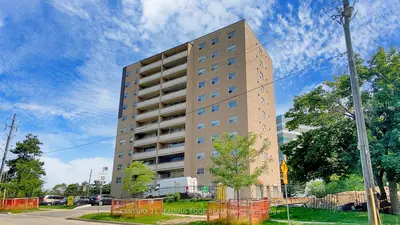 207 Galloway Road 601, Toronto, On M1e 1x4
