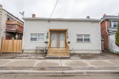 36 & 38 Bruce Street, Oshawa, On L1h 1p7