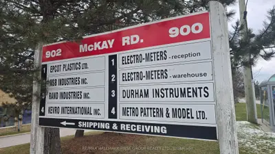 900 Mckay Road 3, Pickering, On L1w 3x8