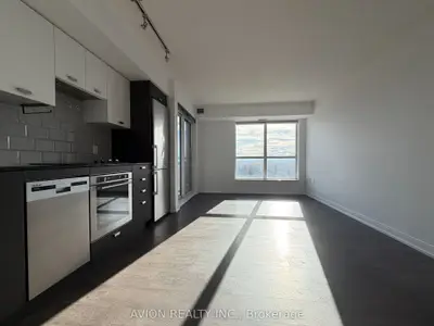 275 Village Green Square 2722, Toronto E07, On M1s 0l8
