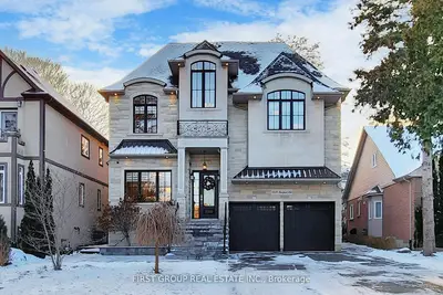 1834 Fairport Road, Pickering, On L1v 1t3