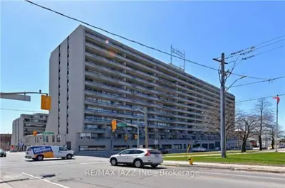 55 William Street E 716, Oshawa, On L1g 7c9