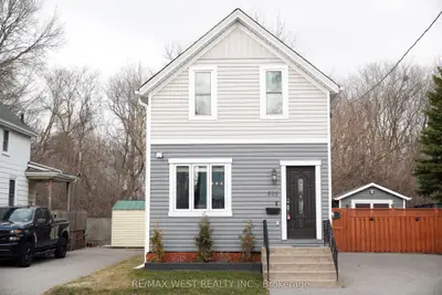 203 Court Street, Oshawa, On L1h 4w6