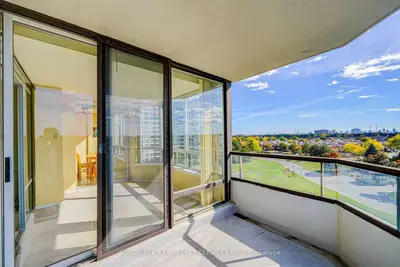 330 Alton Towers Circle 611, Toronto E07, On M1v 5h3