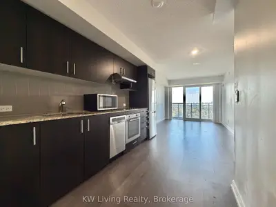255 Village Green Square 1707, Toronto E07, On M1s 0l3
