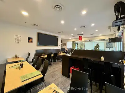 58 Redlea Avenue, Toronto, On M1v 4s3