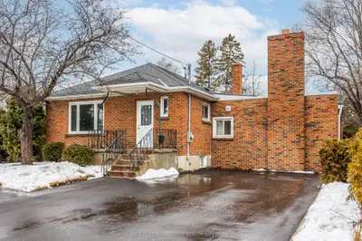 84 Taunton Road W 3, Oshawa, On L1g 3t2