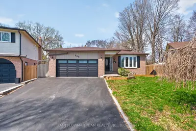 386 Grange Court, Oshawa, On L1g 7j1