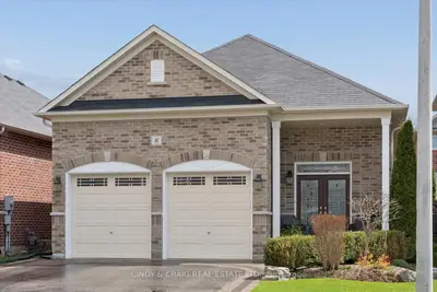 47 Gordon Cowling Street, Clarington, On L1e 0g7