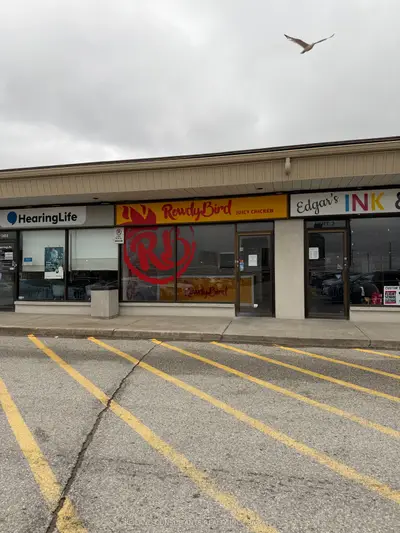 235 Bayly Street U#4, Ajax, On L1s 3k3