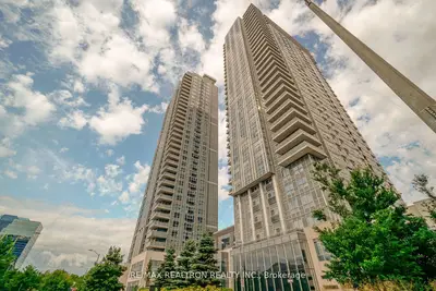 275 Village Green Square 3315, Toronto E07, On M1s 0l8