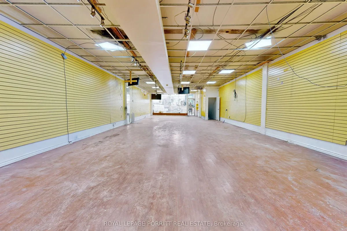 2651 Eglinton Avenue E, Toronto, On M1k 2s2