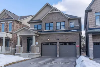 33 Bremner Street #main, Whitby, On L1r 1w5