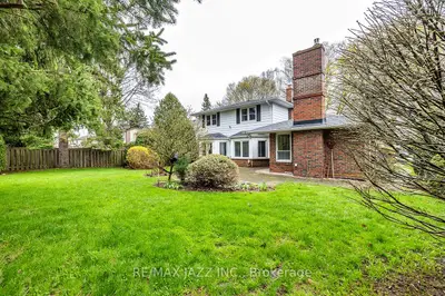 233 Wellington Street, Whitby, On L1n 5l7