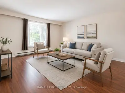 363 Grandview Street S Main, Oshawa, On L1h 7e1