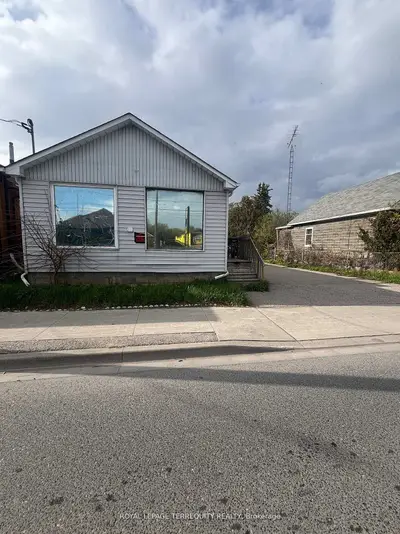 252 Bloor Street E, Oshawa, On L1h 3m6