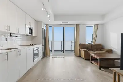 2550 Simcoe Street N 1121, Oshawa, On L1r 0r5