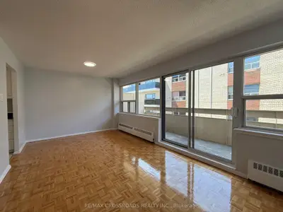 1191 Ellesmere Road 204, Toronto, On M1p 2x6