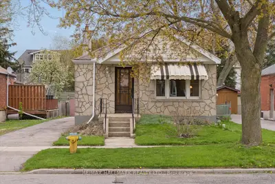 51 Bertha Avenue, Toronto, On M1l 3m1