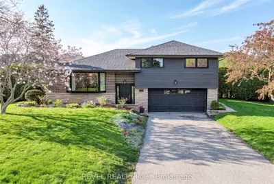 336 Meadow Street, Oshawa, On L1l 1a3