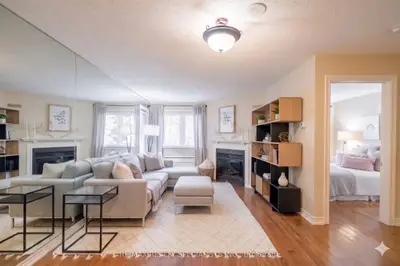 193 Lake Driveway Drive 219, Ajax, On L1s 7h8