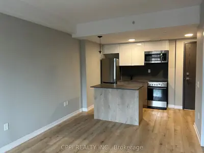 70 King Street E 404, Oshawa, On L1h 0a2