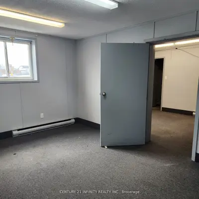 1019 Nelson Street 10, Oshawa, On L1h 7n9