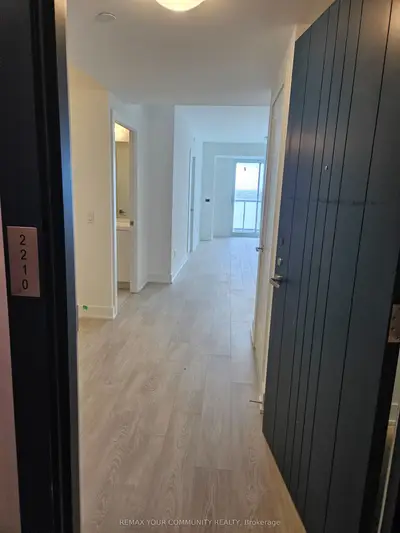 2545 Simcoe Street N 2210, Oshawa, On L1l 0w3