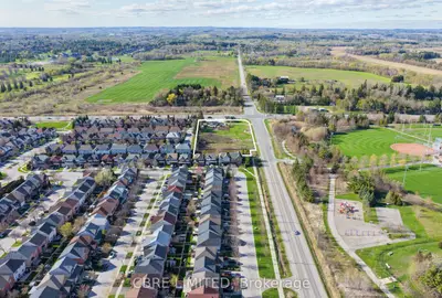 593 Taunton Road, Ajax, On L1z 1t8