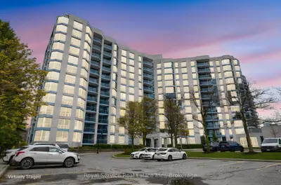 360 Watson Street W 910, Whitby, On L1n 9g2