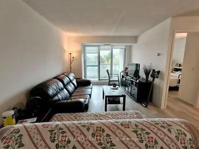 5001 Finch Street E 512, Toronto E07, On M1s 5j9