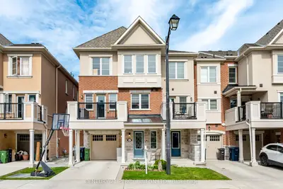 57 Gerigs Street, Toronto, On M1l 0j4