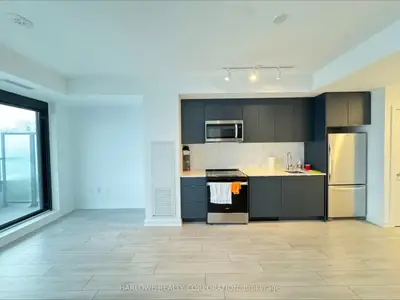 1606 Charles Street 805 A, Whitby, On L1n 0p1
