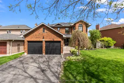 35 Forest Heights Street, Whitby, On L1r 1t5