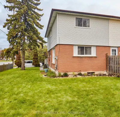 689 Gibb Street, Oshawa, On L1j 1z8
